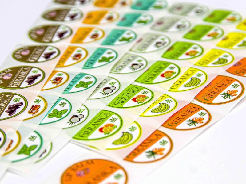 Этикетка самоклейка